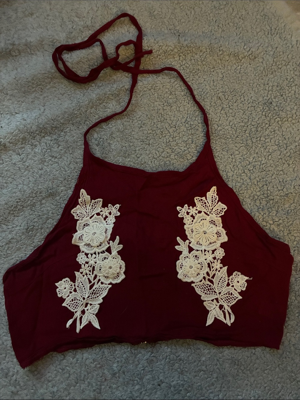 Zaful Burgundy Halter Crop Top with White Lace Appliqué